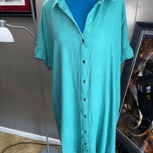 Umgee Turquoise Casual Dress shirt.